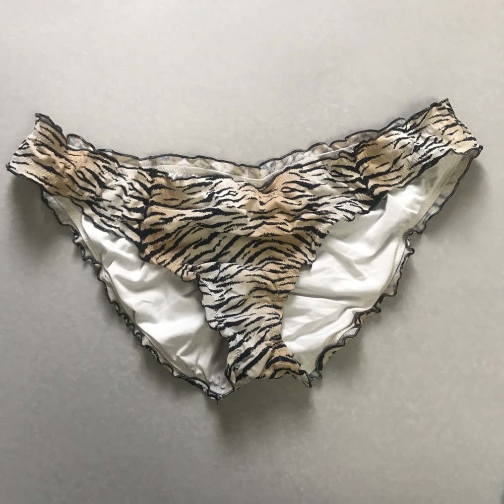 Victoria Secret Ruffle Cheeky Bathing Suit Bottom